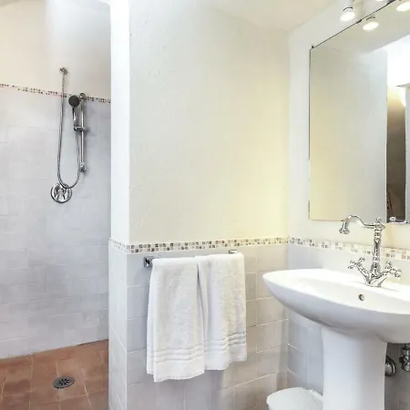Apartment Locazione Turistica Bella *